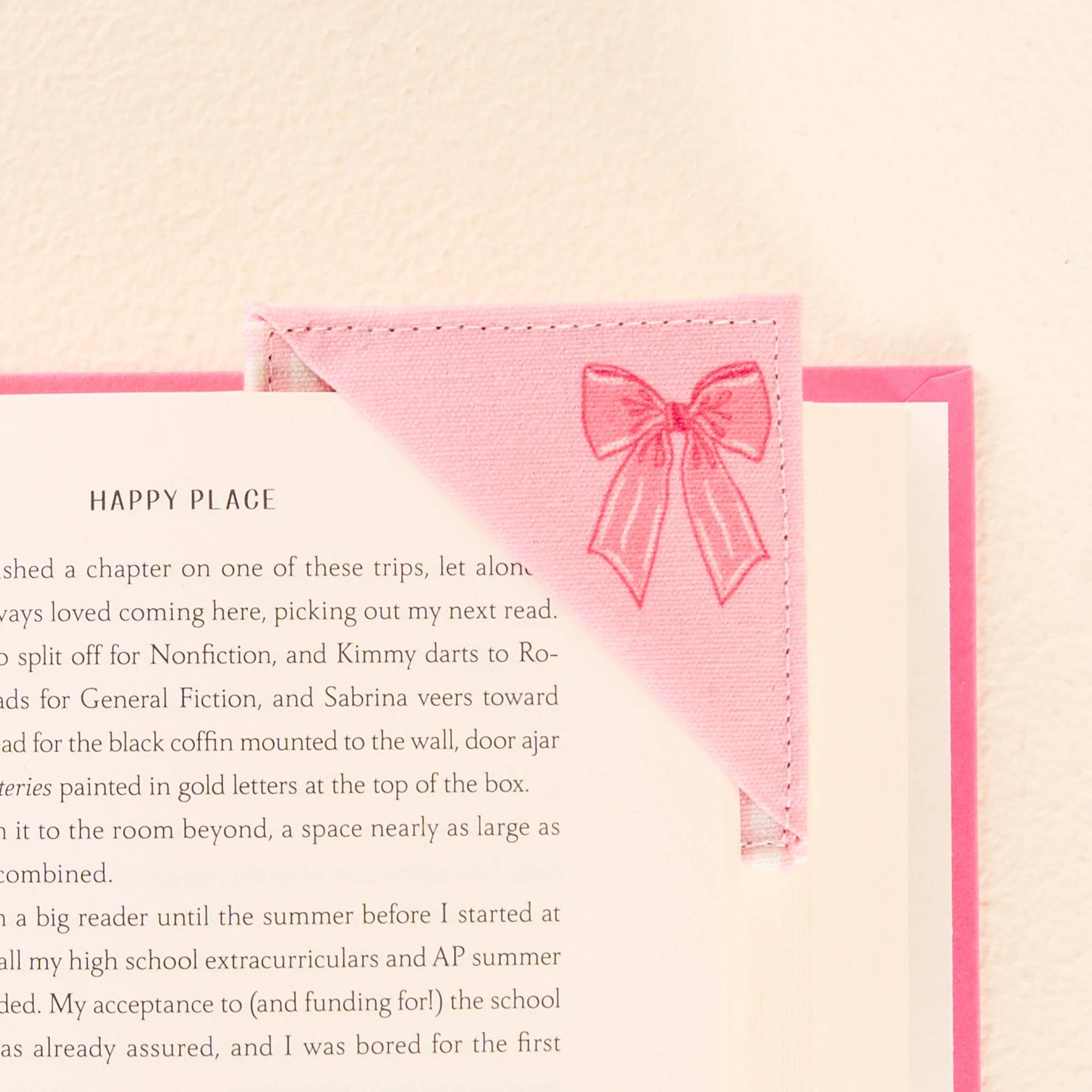 Corner Keeper Fabric Bookmark | Bow Pink