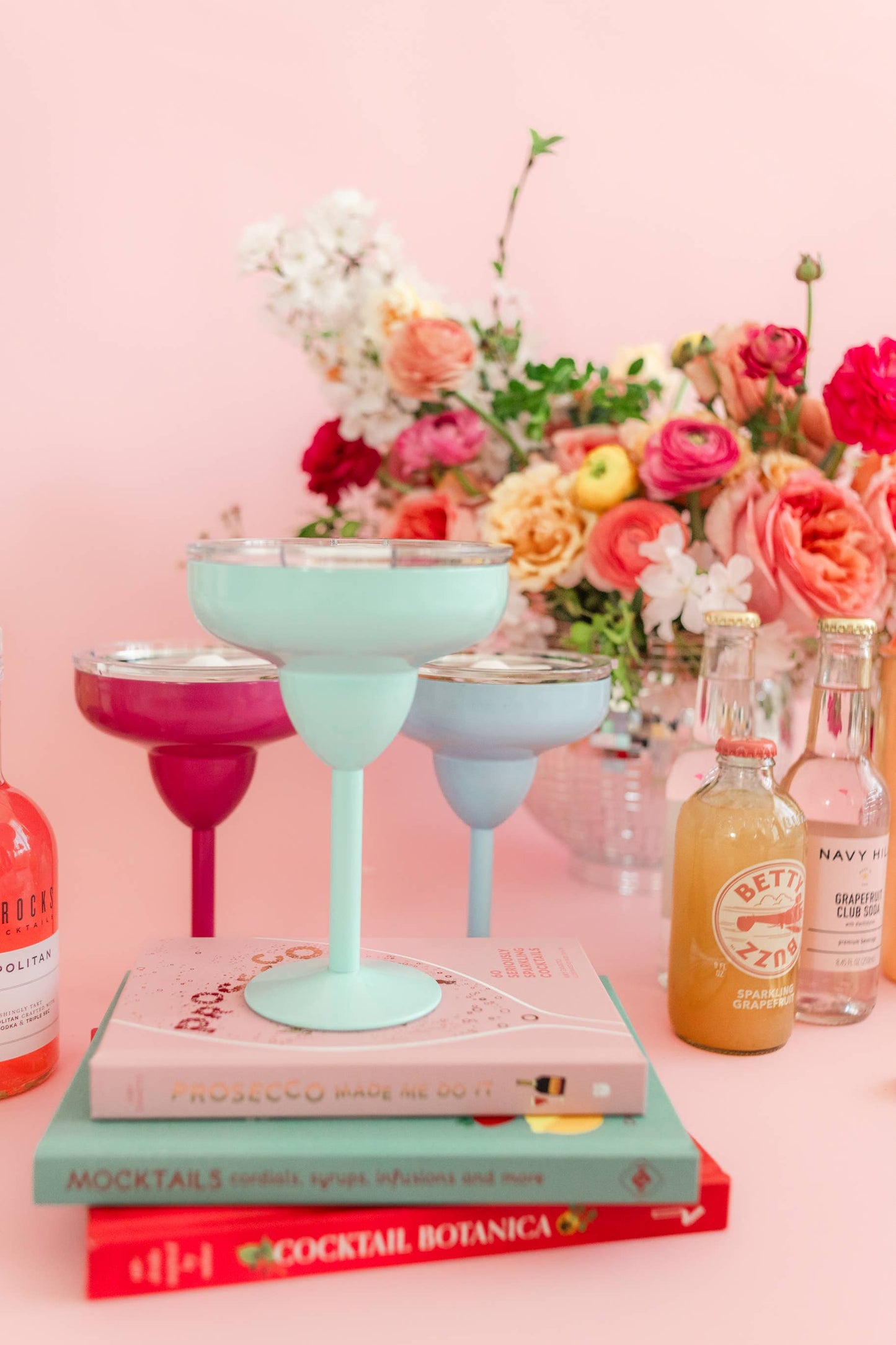Margarita/Martini Glass with Lid | Light Pink
