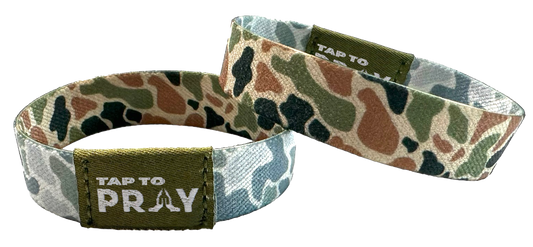 Versible Tap To Pray™ Wristband | River Rock Camo - S