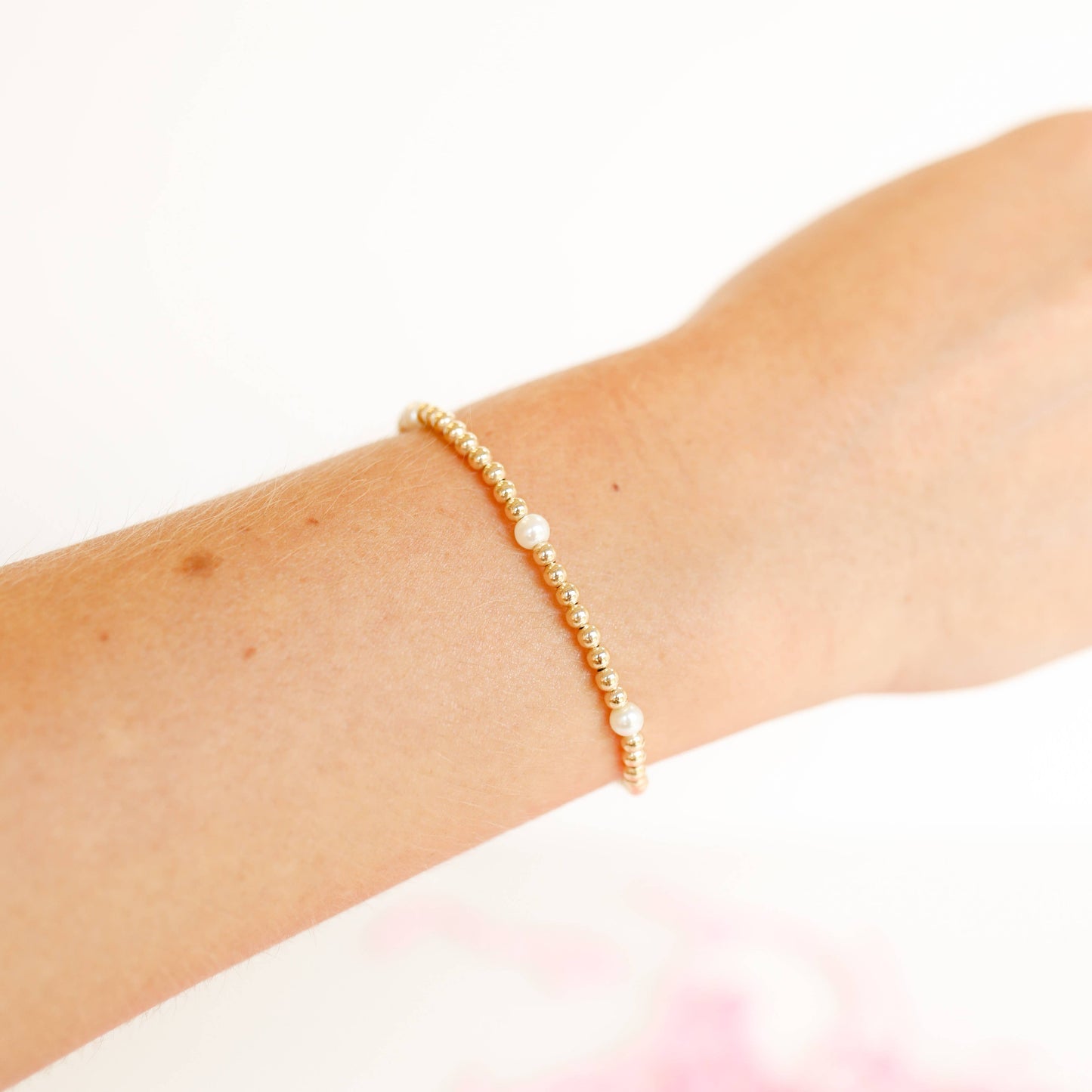 Madi Beaded Bracelet in Gold | Standard 6.75"