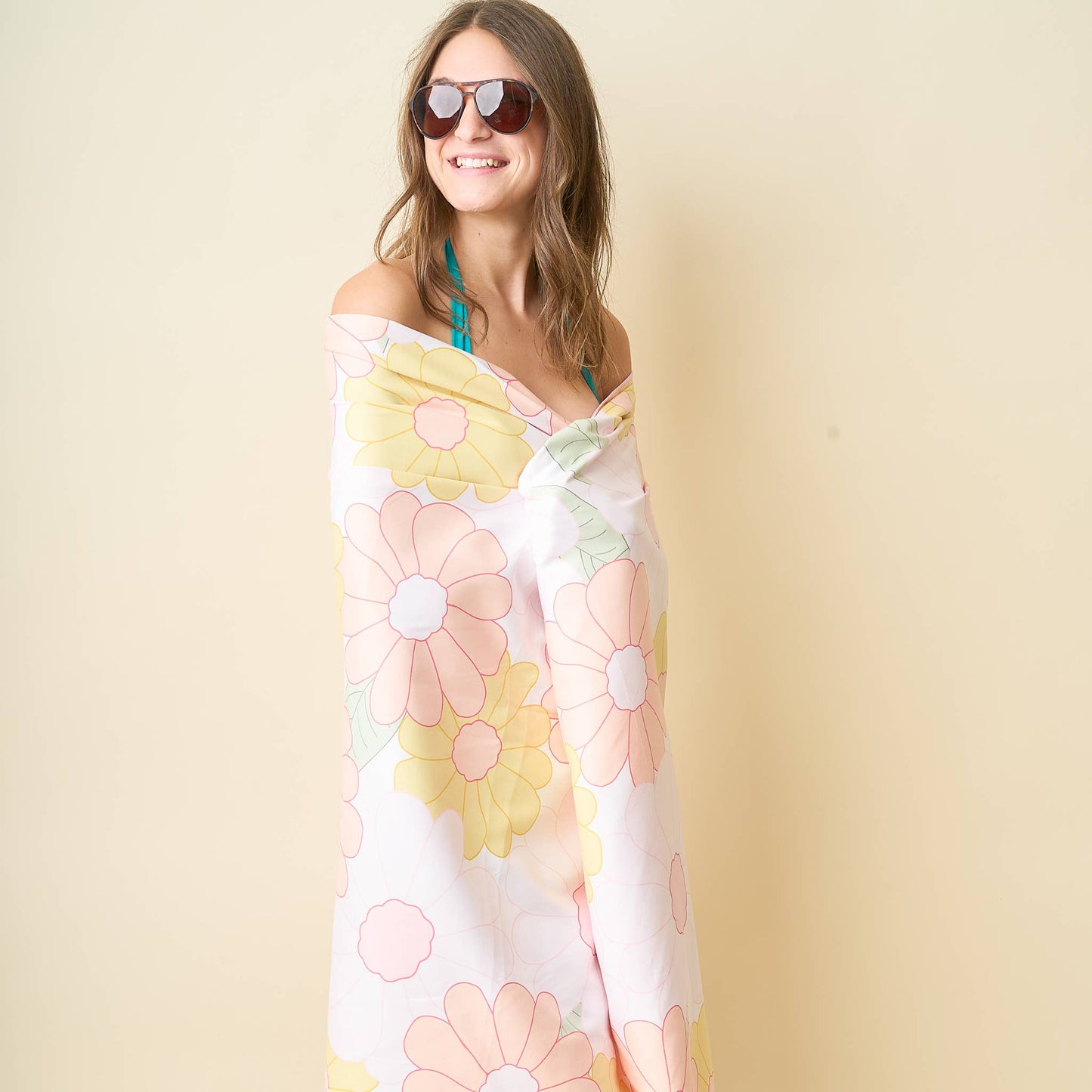 Quick-Dry Beach Towel | Daisy Craze Peach XL