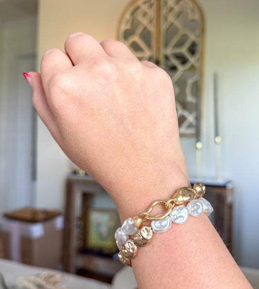 Freshwater Pearl & Gold Bracelet