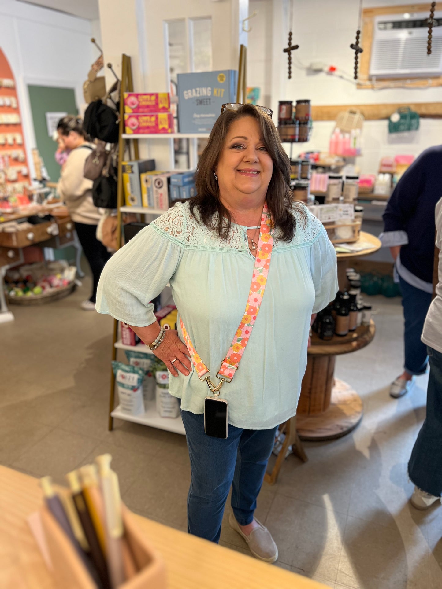 Hold the Phone Crossbody Chain