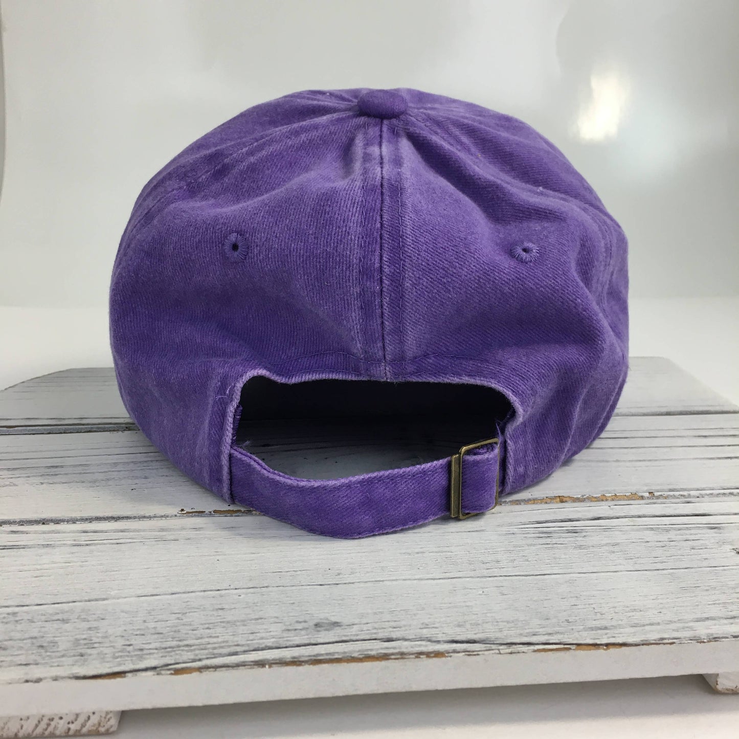 Mardi Gras King Cake Slice Cap