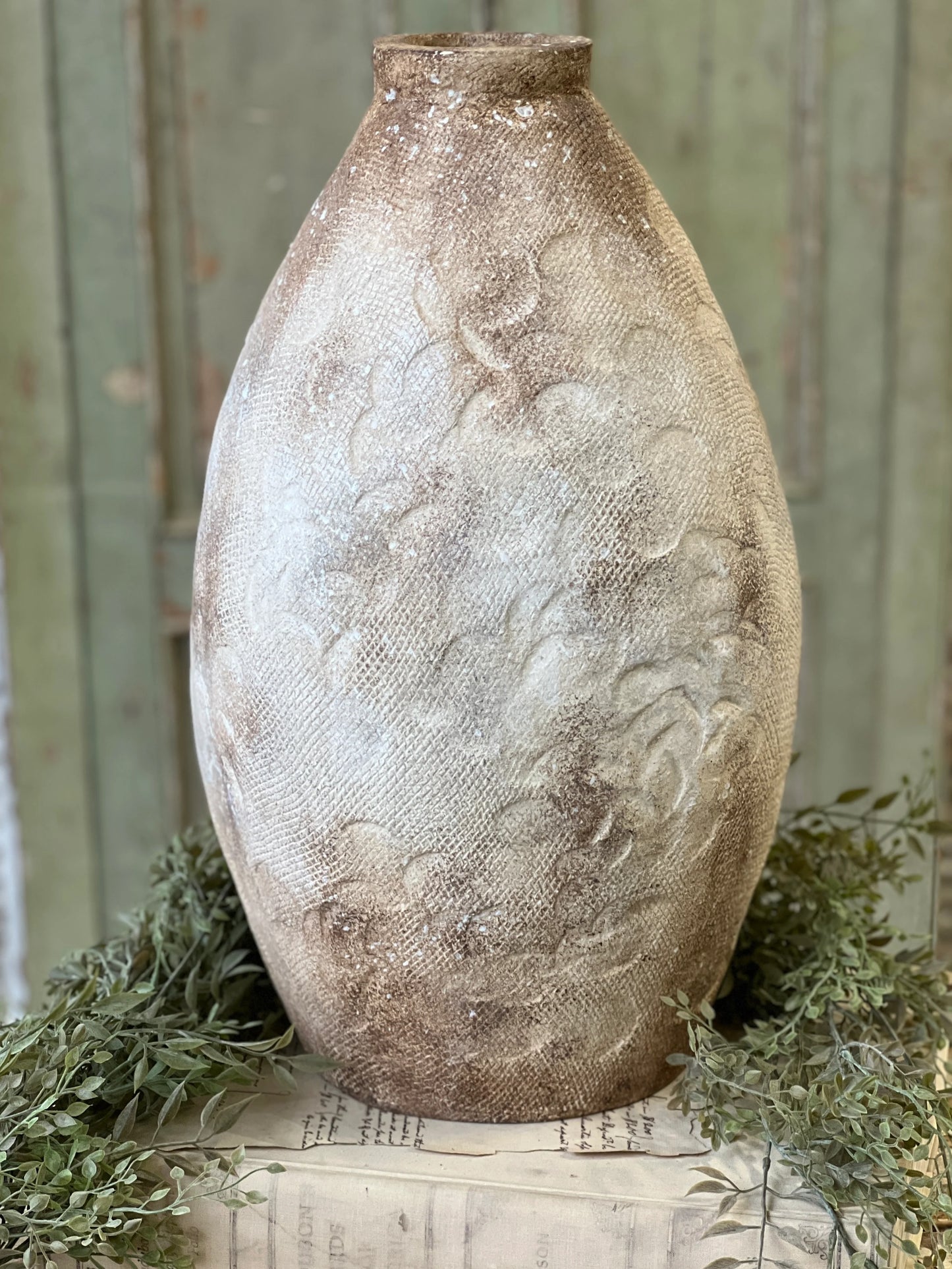 Cirrus Vessel Planter