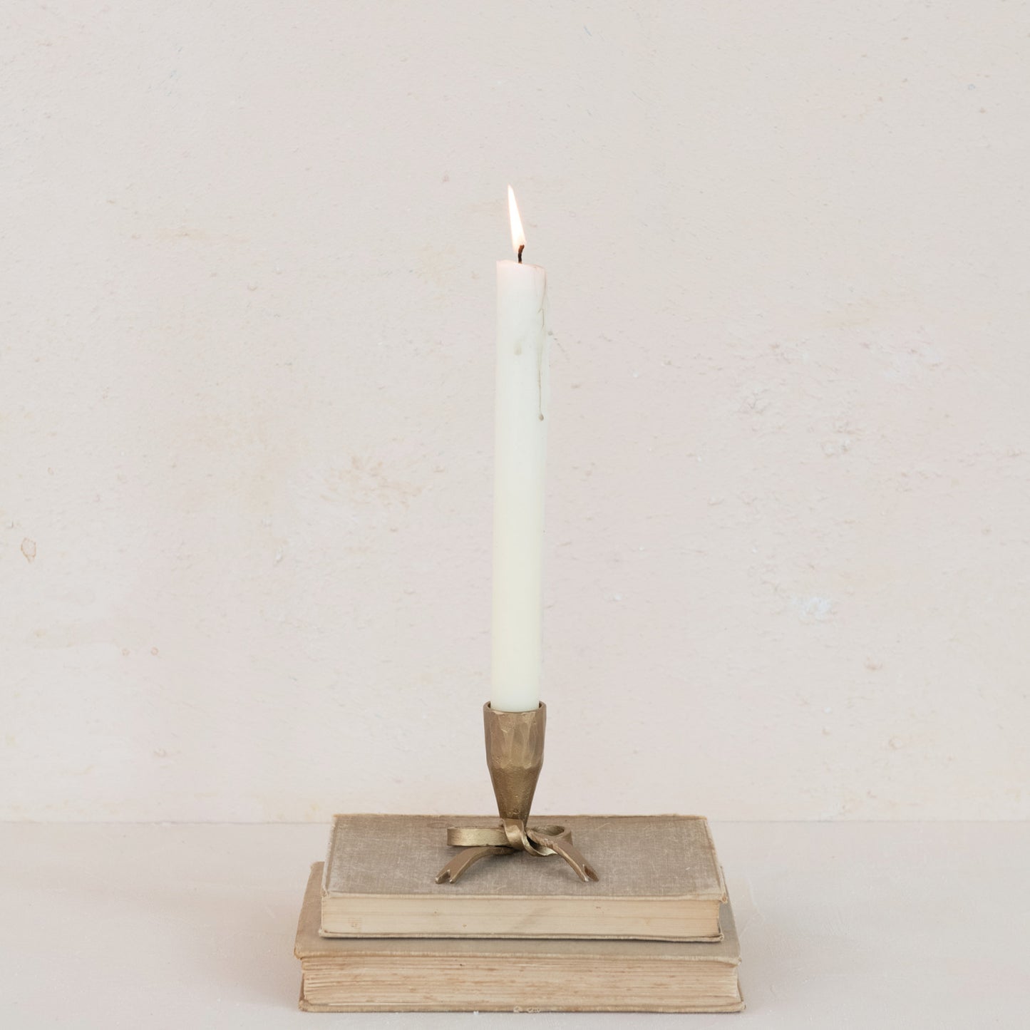 Iron Bow Taper Holder | Antique Gold