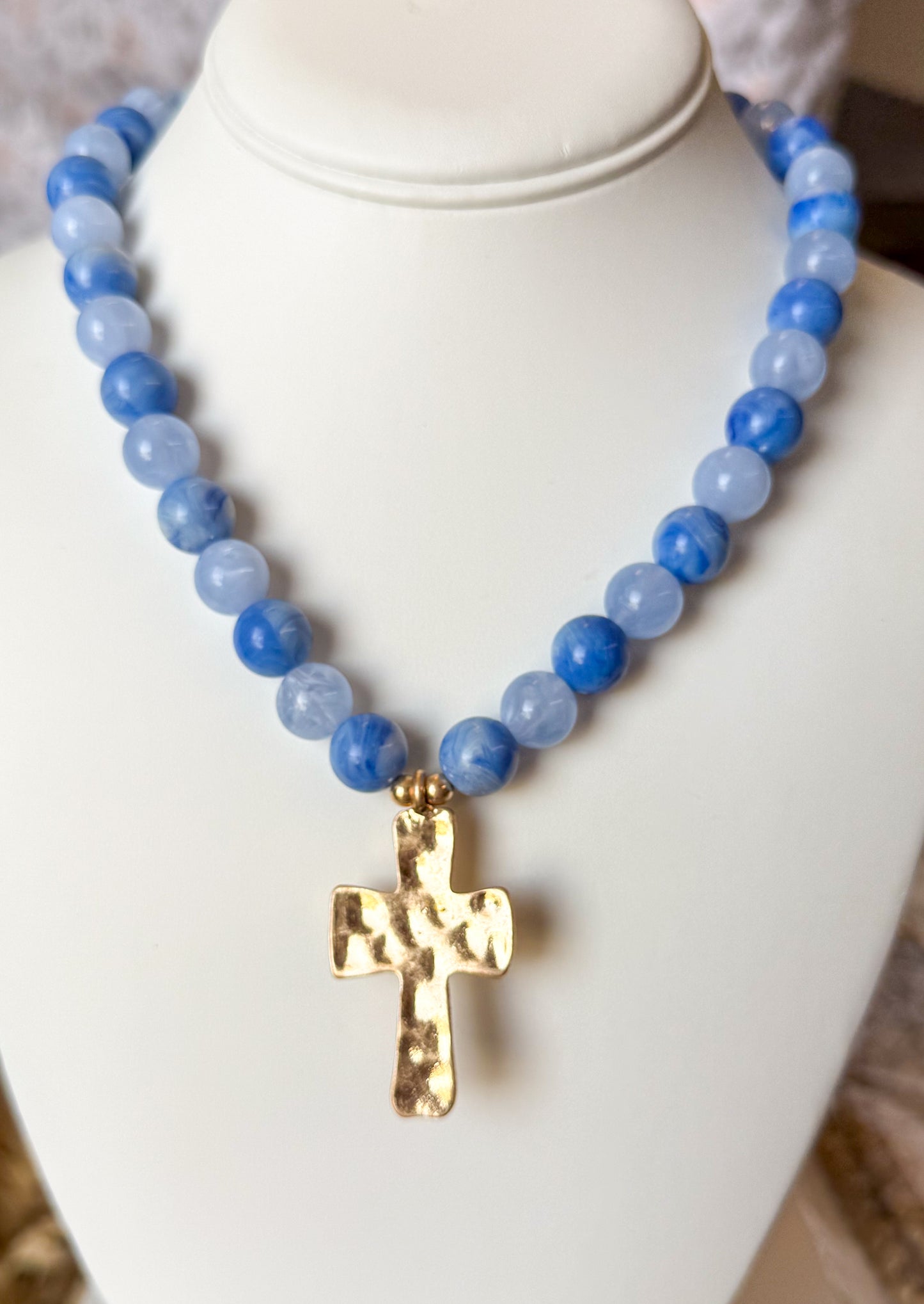 Two-Toned Blue Beaded Necklace | Cross Pendant