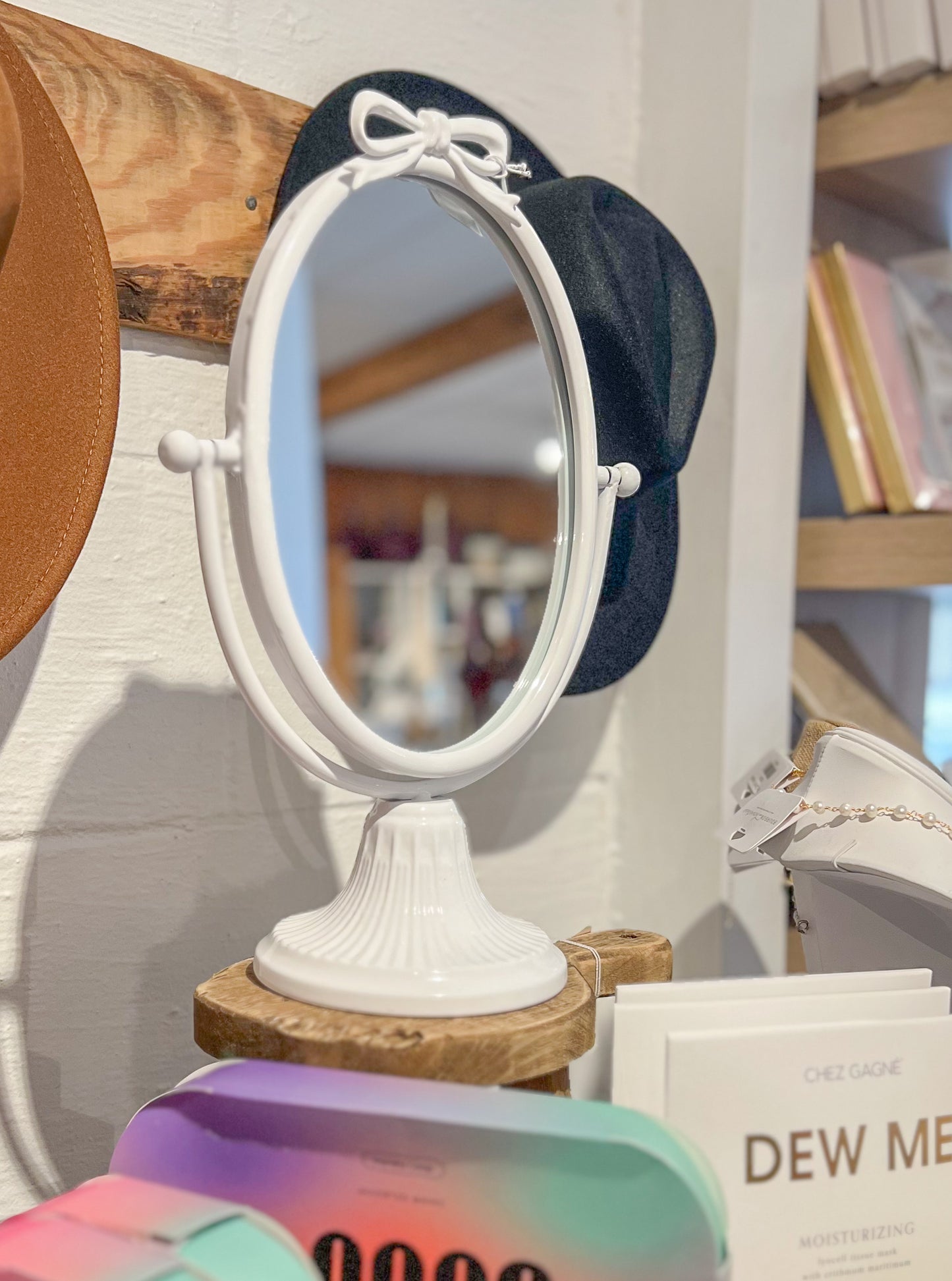 Bow Detailed Mirror on Stand