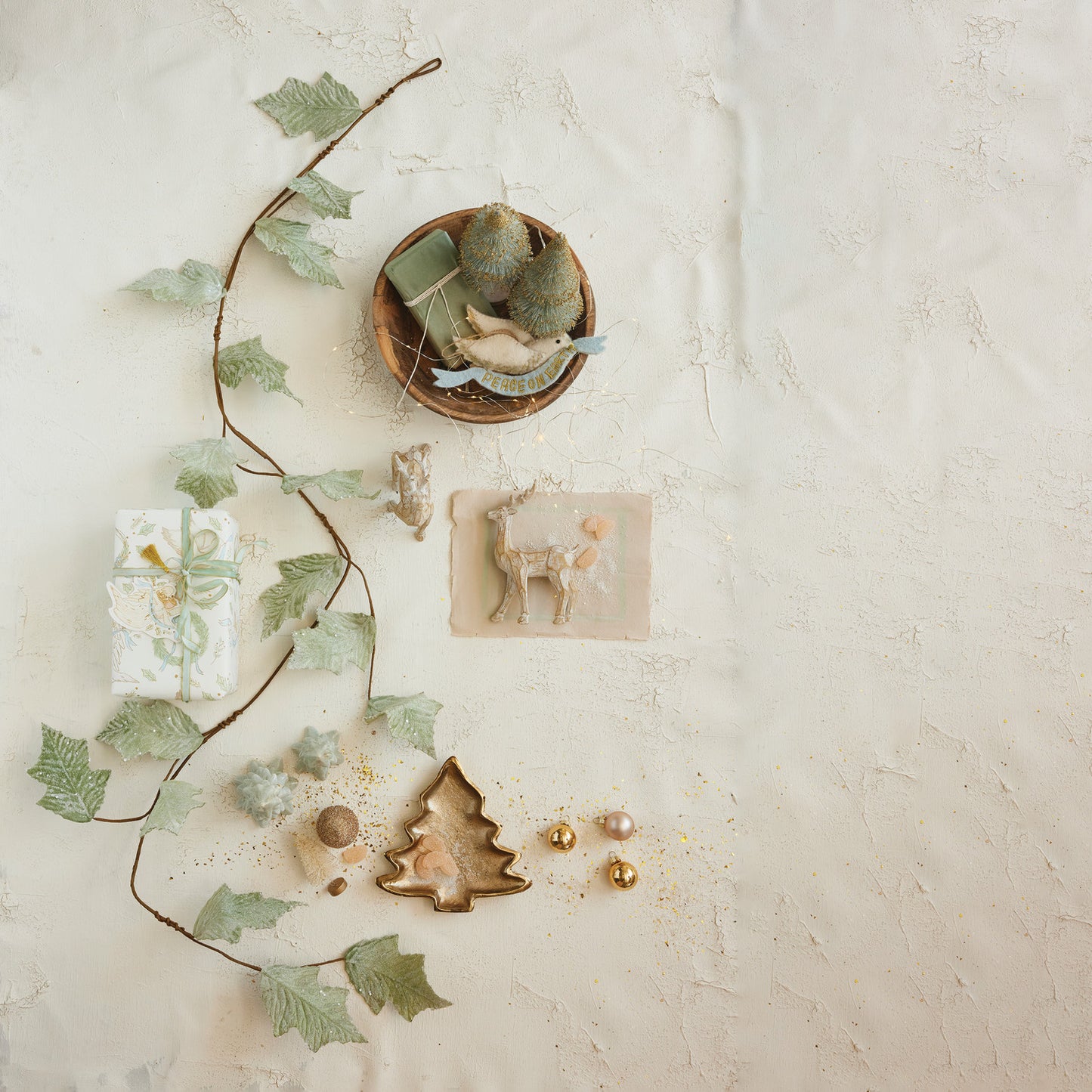 72" Faux Leaf Garland