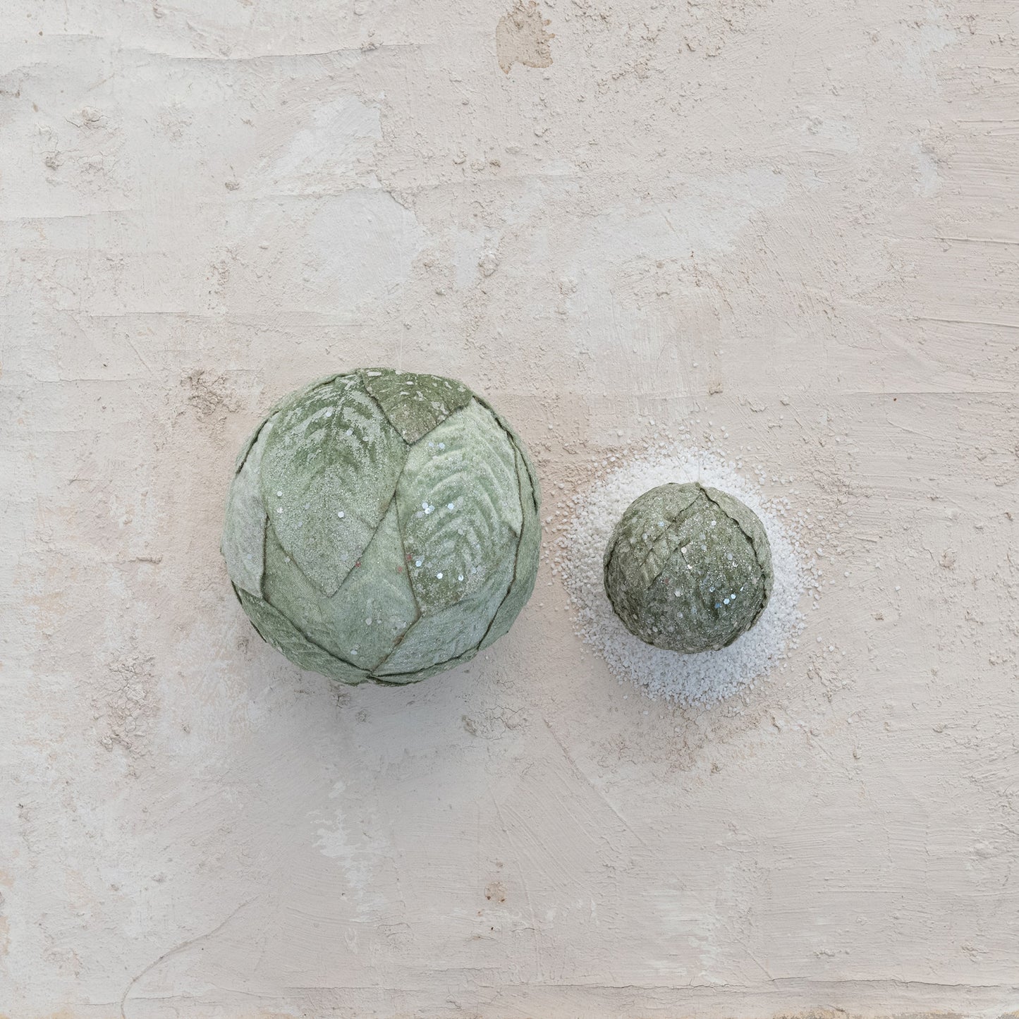 Green Leaves Ball Ornament