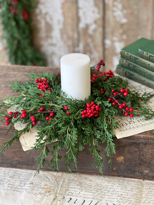 4" Berry Emerald Falls Candle Ring