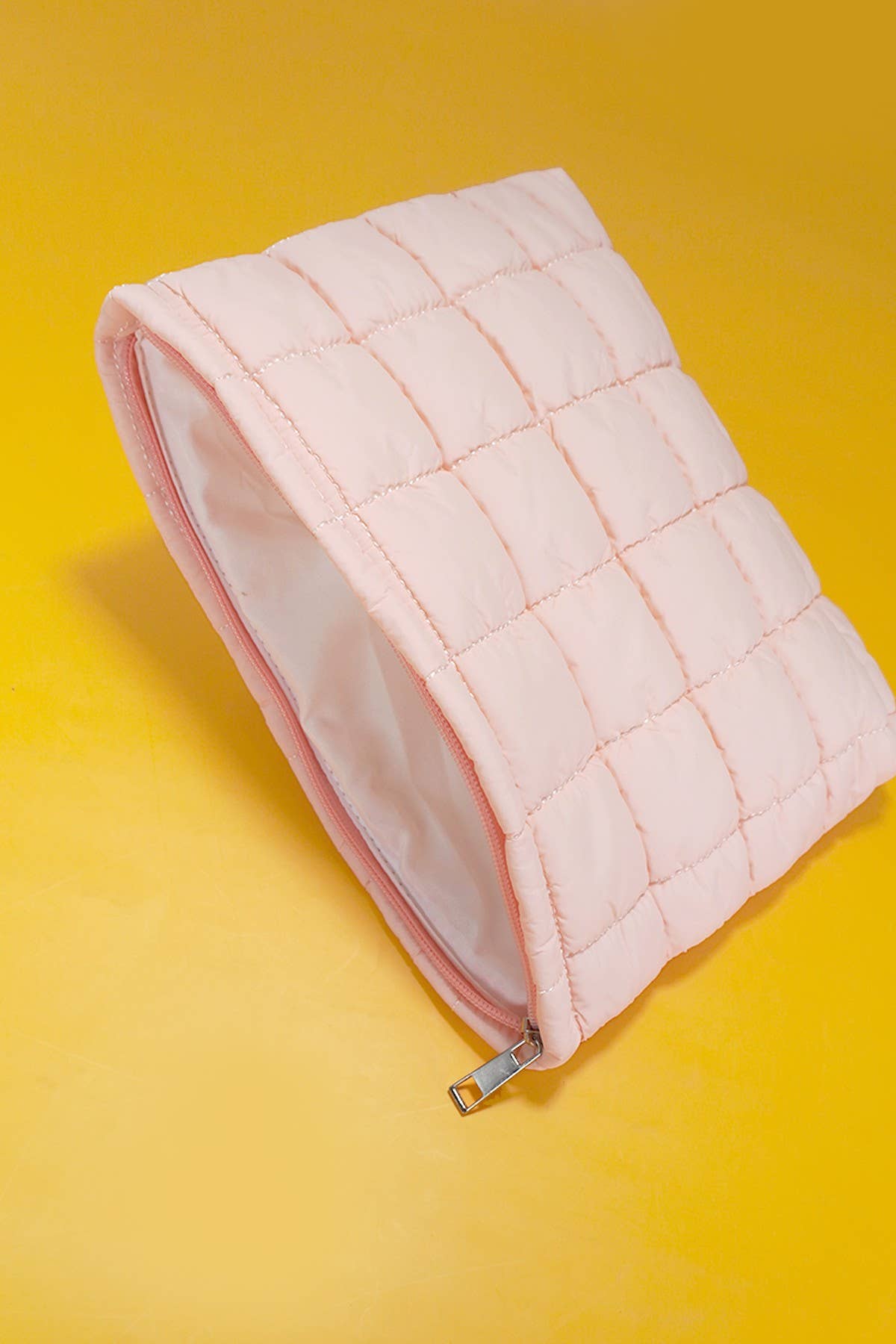 Quilted Puffy Cosmetic Clutch Pouch
| Pink