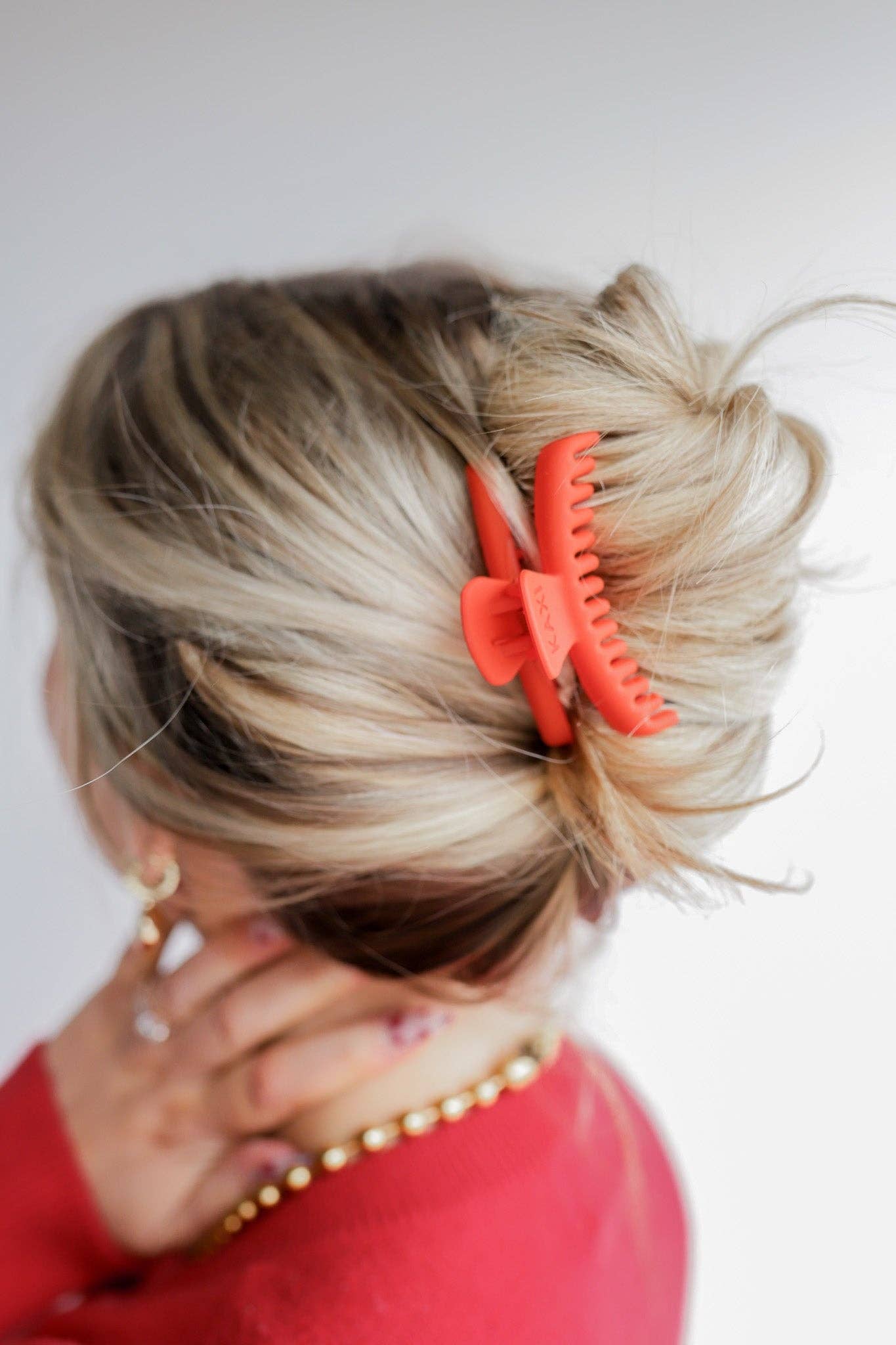 Mini Hold Everything Claw Clip | Matte Champagne