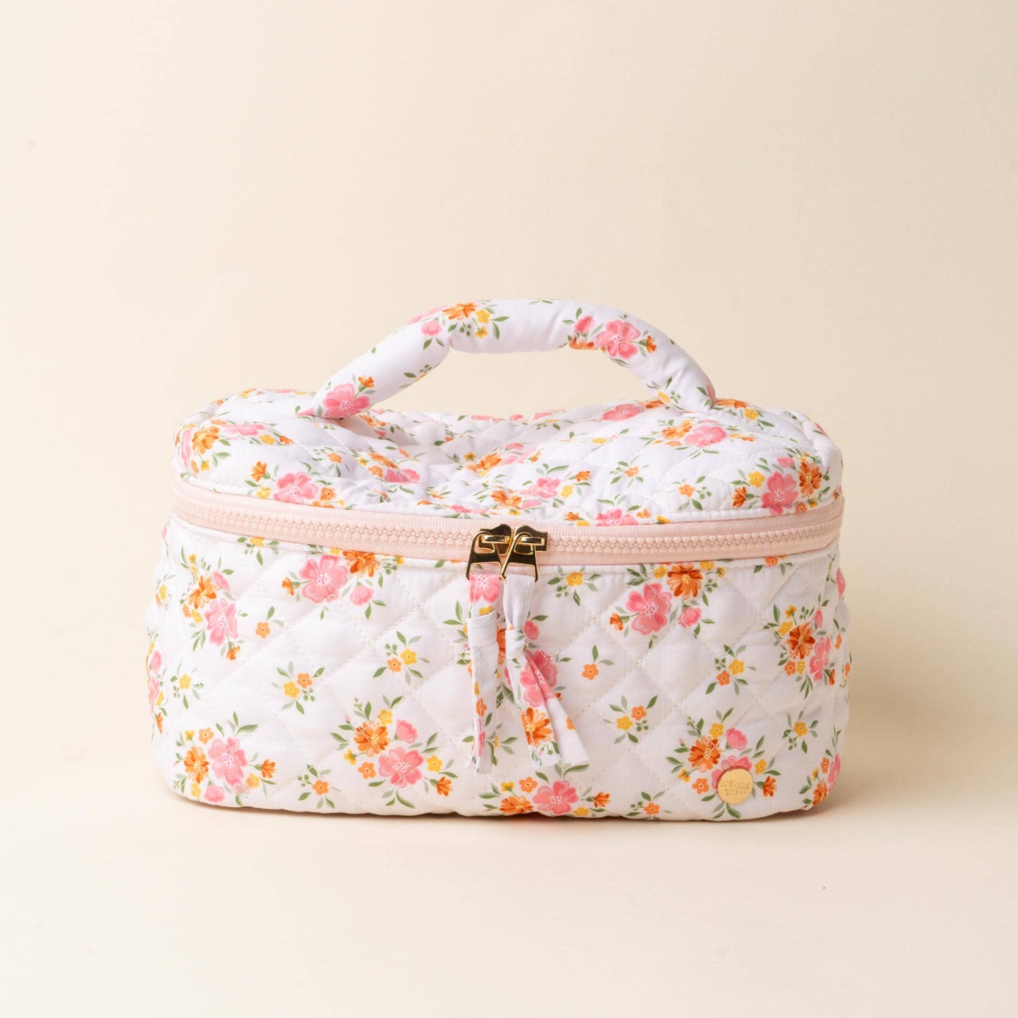 Glam & Go Quilted Cosmetic Bag | Endless Daydream Cream