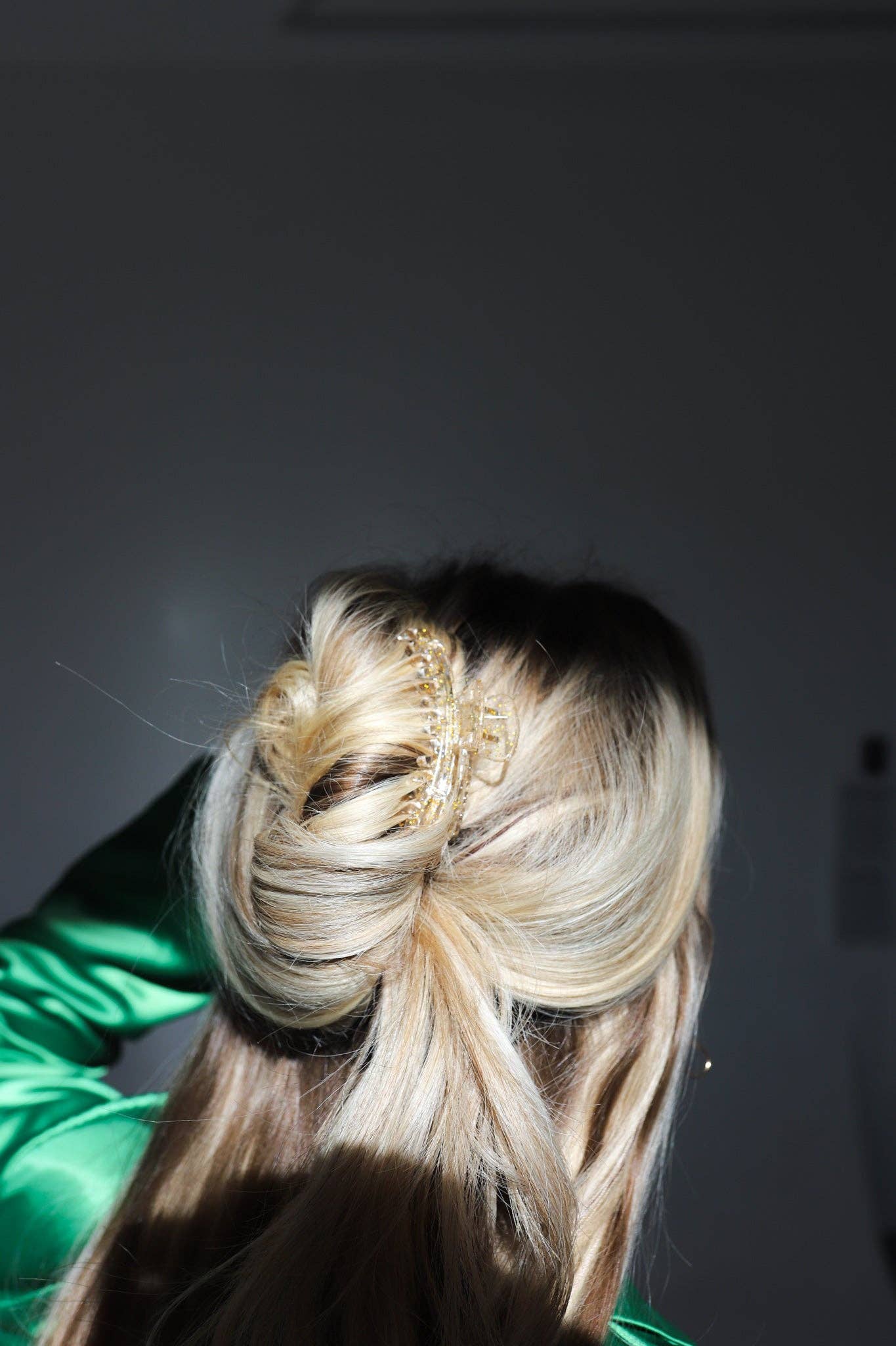 Mini Hold Everything Claw Clip | Matte Champagne