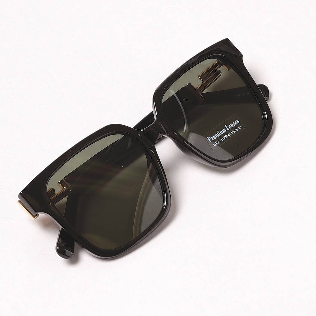 Casual Rectangular Bold Frame Sunglasses