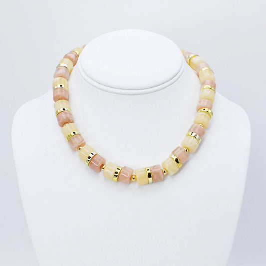 Chic Nude Necklace