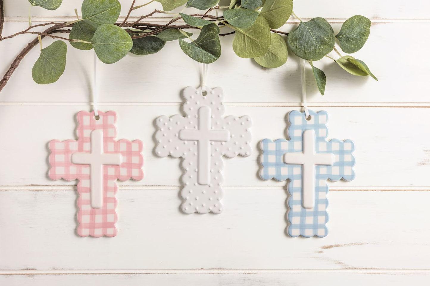Gingham Scalloped Ceramic Cross