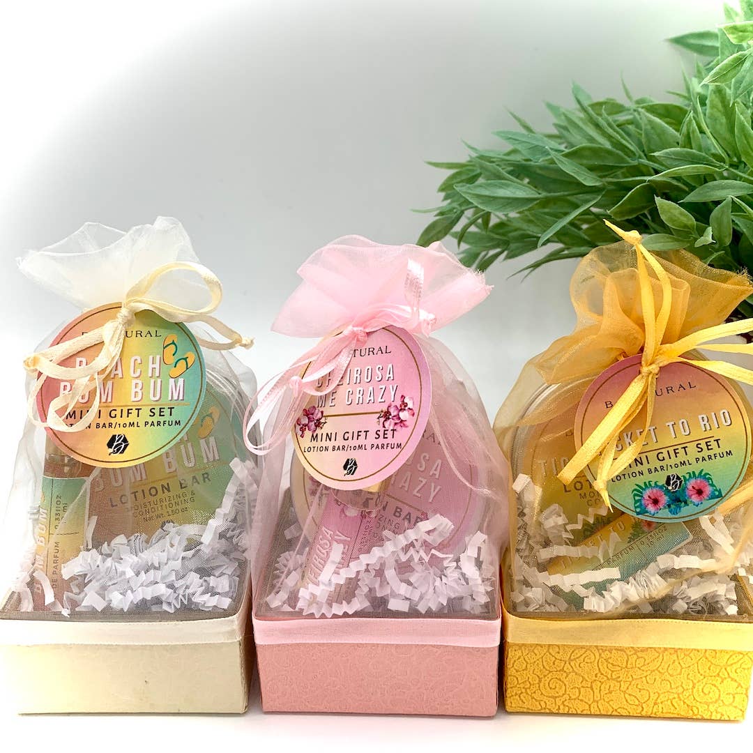 B Natural Cheirosa Me Crazy Mini Gift Set