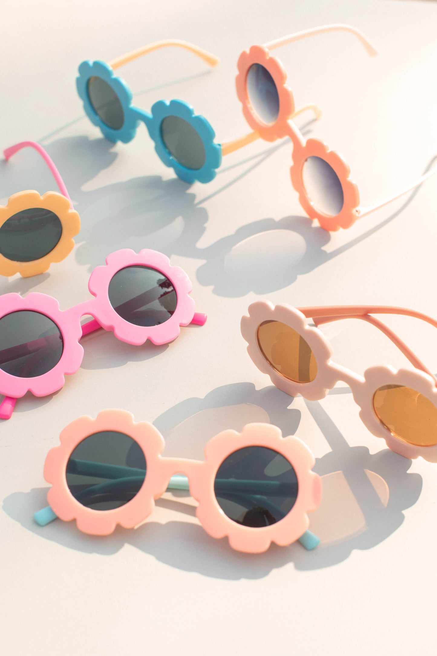 Kids Toddler 2-tone Flower Sunglasses | Peach/Teal