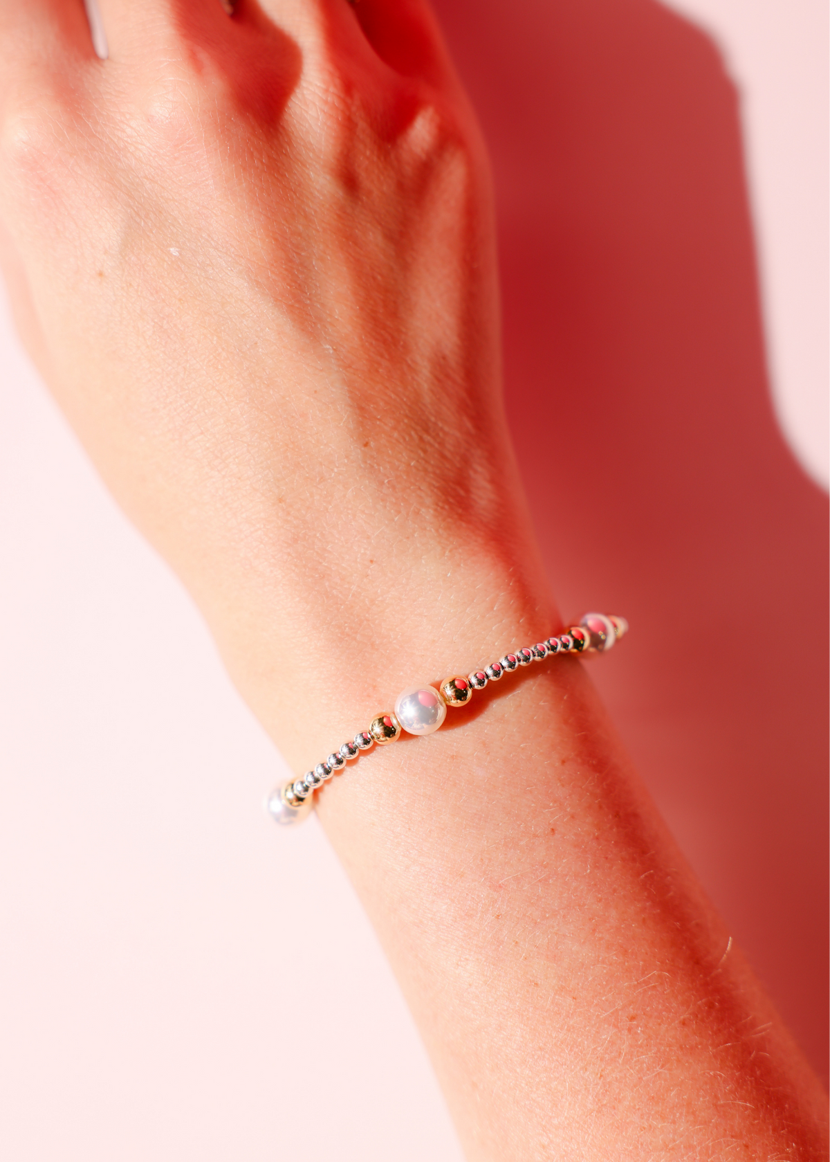 Serena Pearl Bracelet Silver w/ Gold | Extended 7.25”