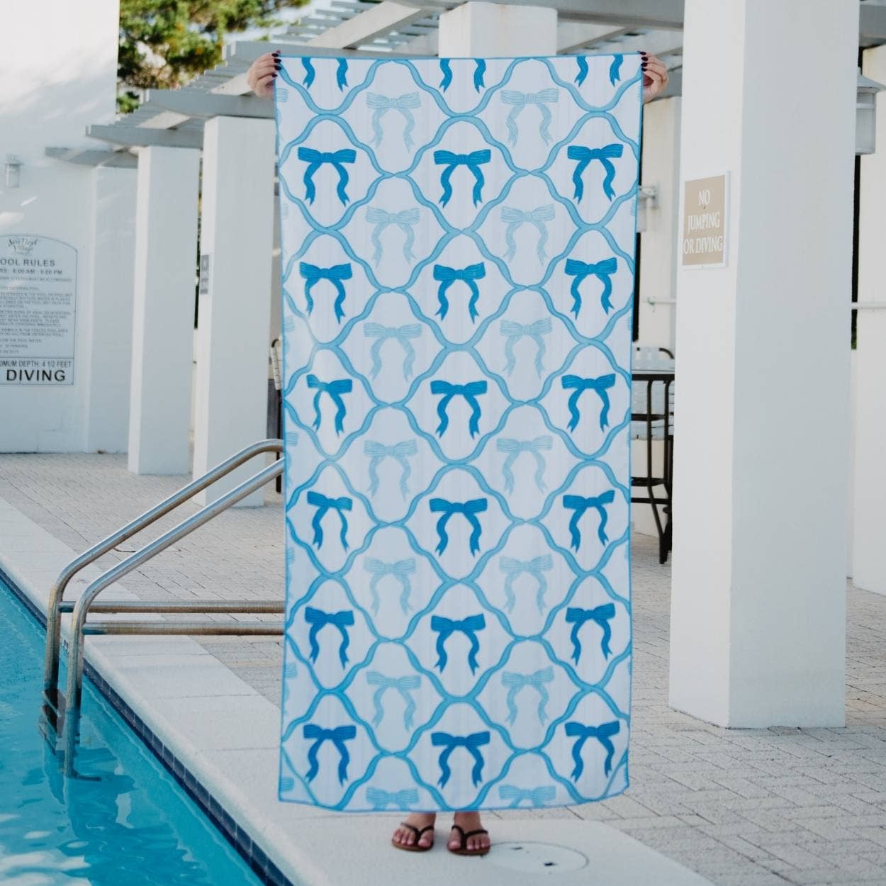 Light Blue Bow Reversible Towel