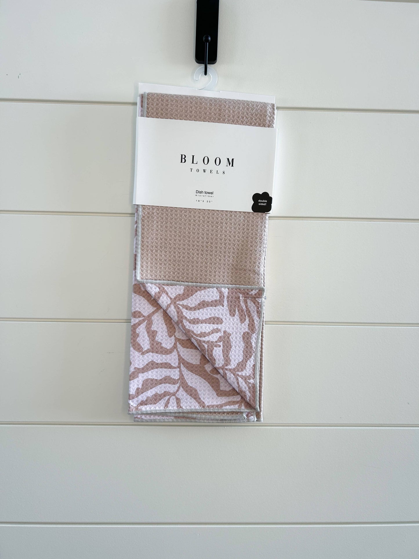 Bloom Microfiber Towel | Driftwood