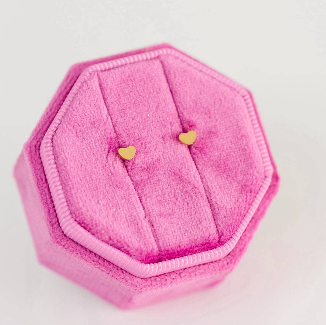 Tiny Classic Heart Stud Earrings