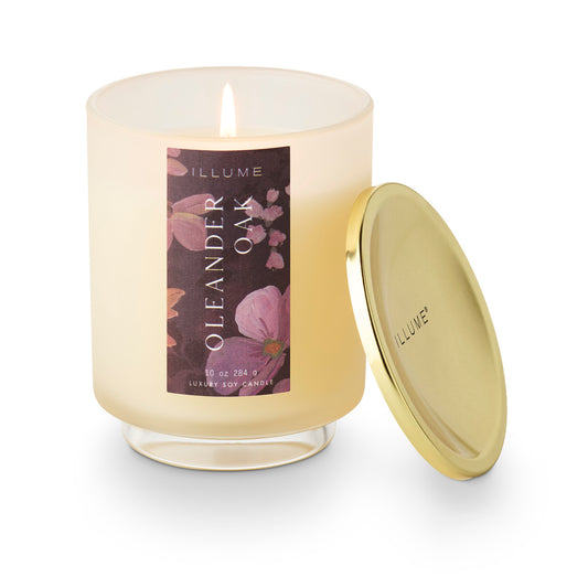 Oleander Oak Signature Candle