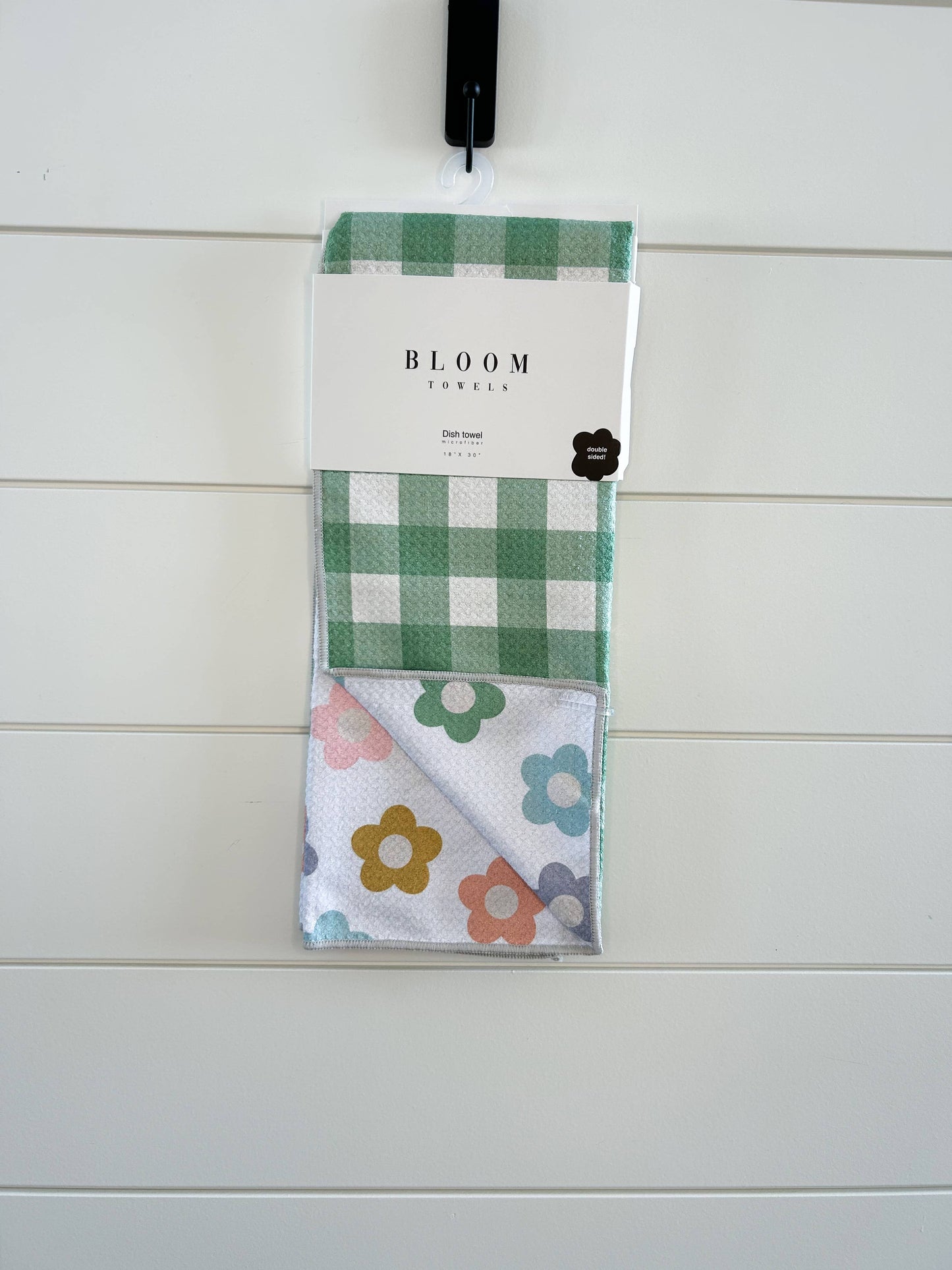 Bloom Microfiber Towel | Lucky Petals