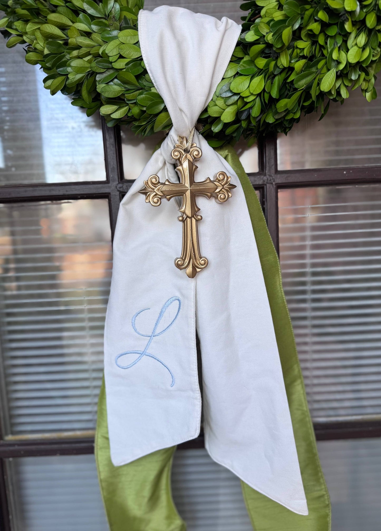 Wreath Ornament | Cross