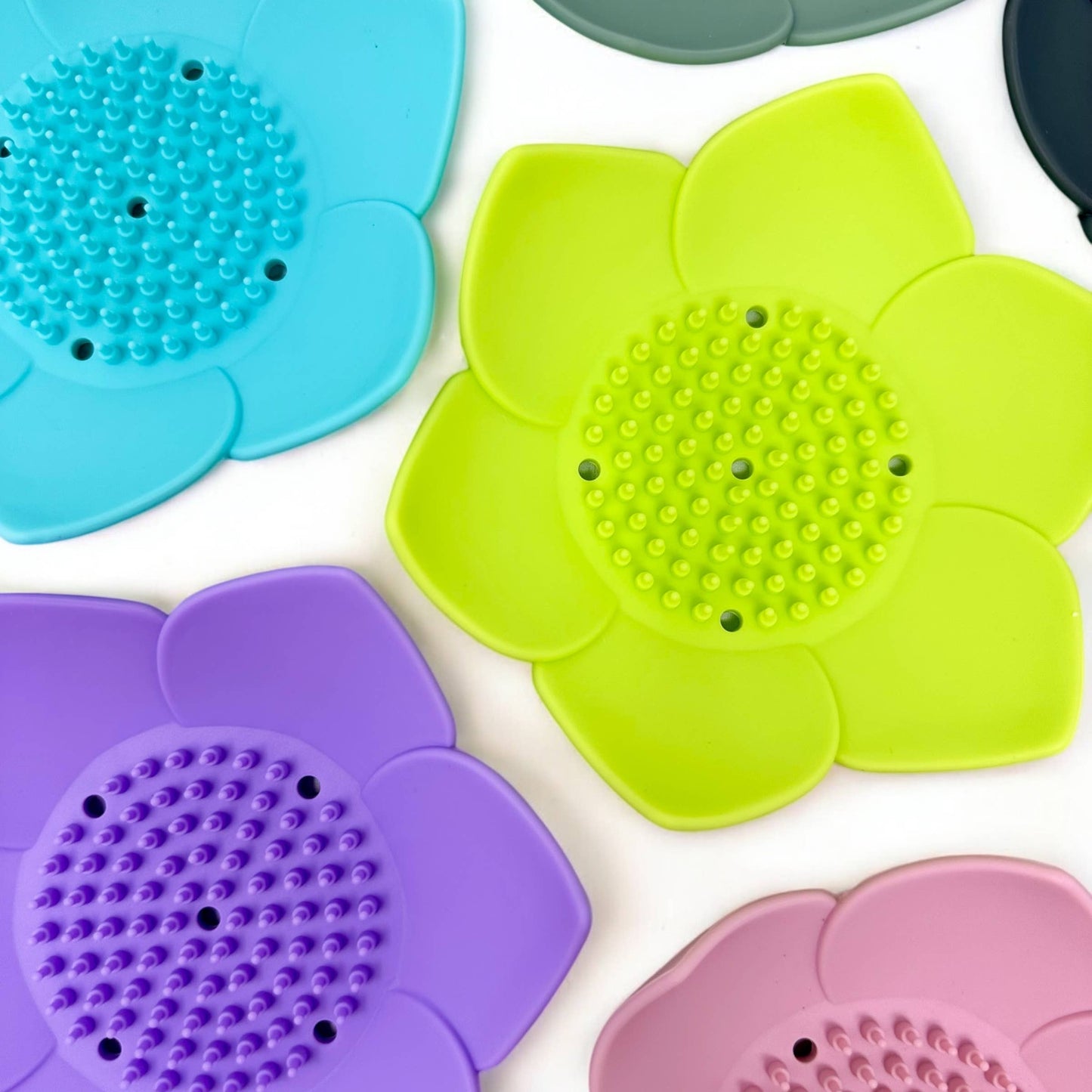 Lotus Shape Shower Steamer Tray | White