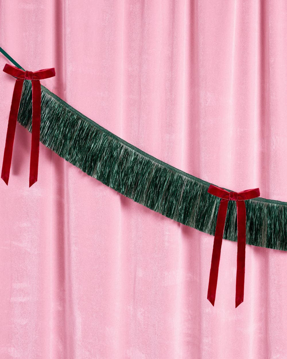 Christmas Green Fringe Velvet Bow Banner