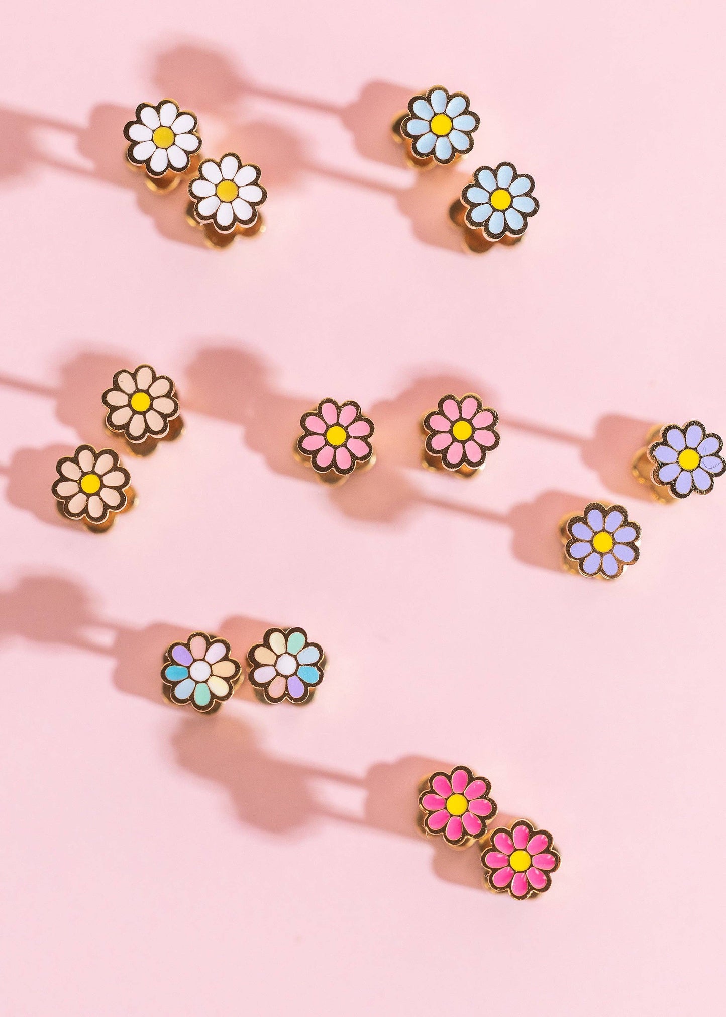 White Tiny Daisy Stud Earrings
