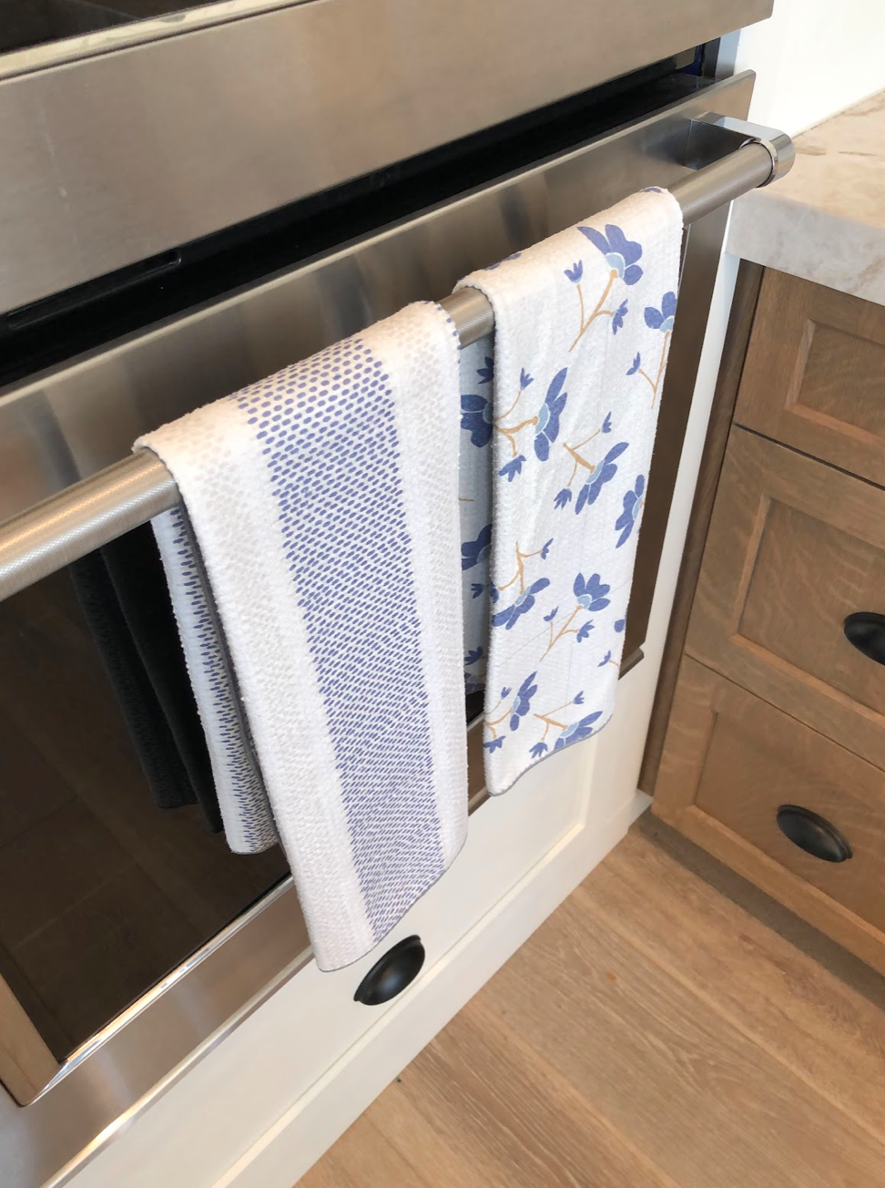 Bloom Microfiber Towel | Market Fresh