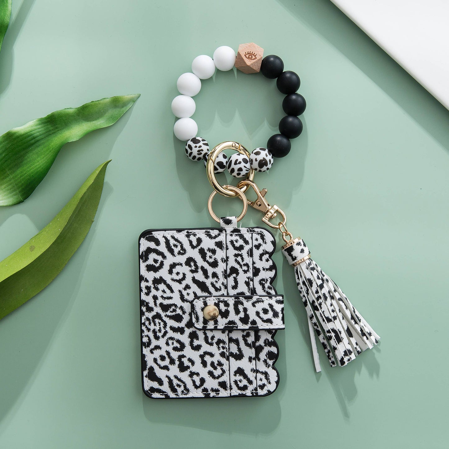 Silicone Wristlet Wallet Keychain | Leopard