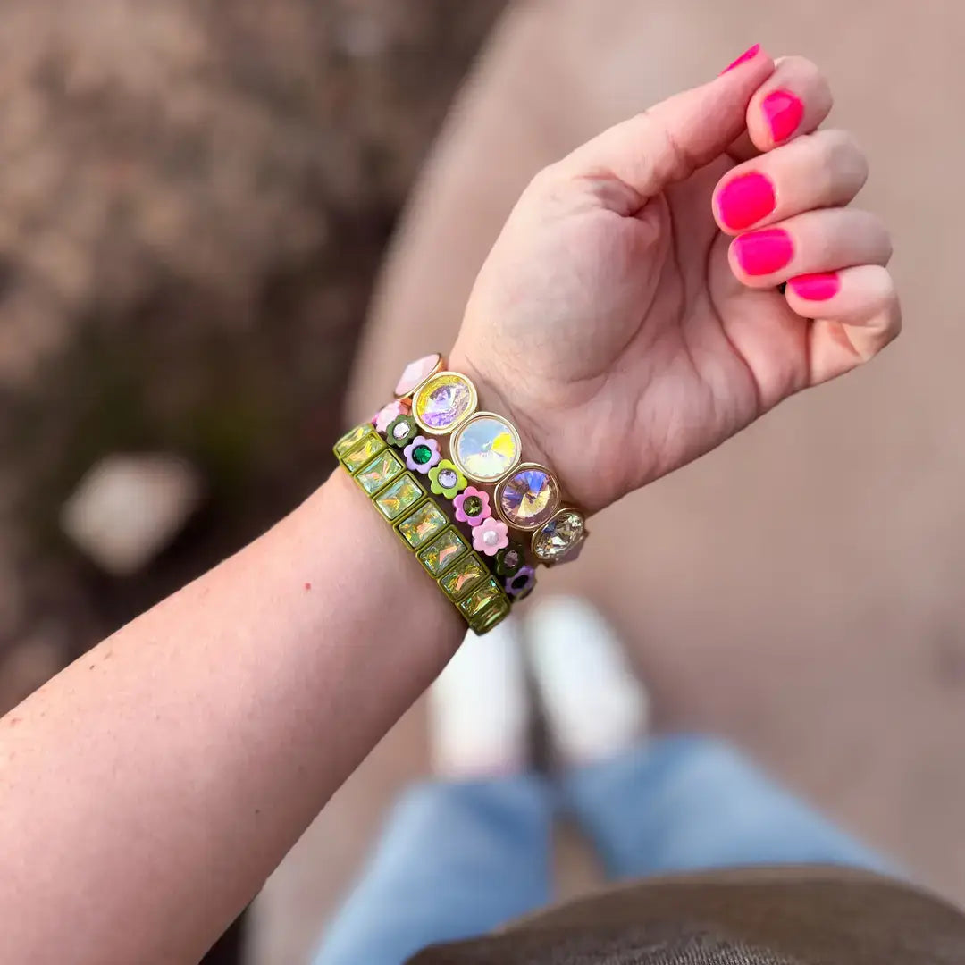 Daisy Flowers Stretch Bracelet | Pink/Green