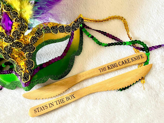 Double-Sided King Cake Knife | Stays in the Box