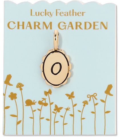 Charm Garden Scalloped Initial Charm | Gold O