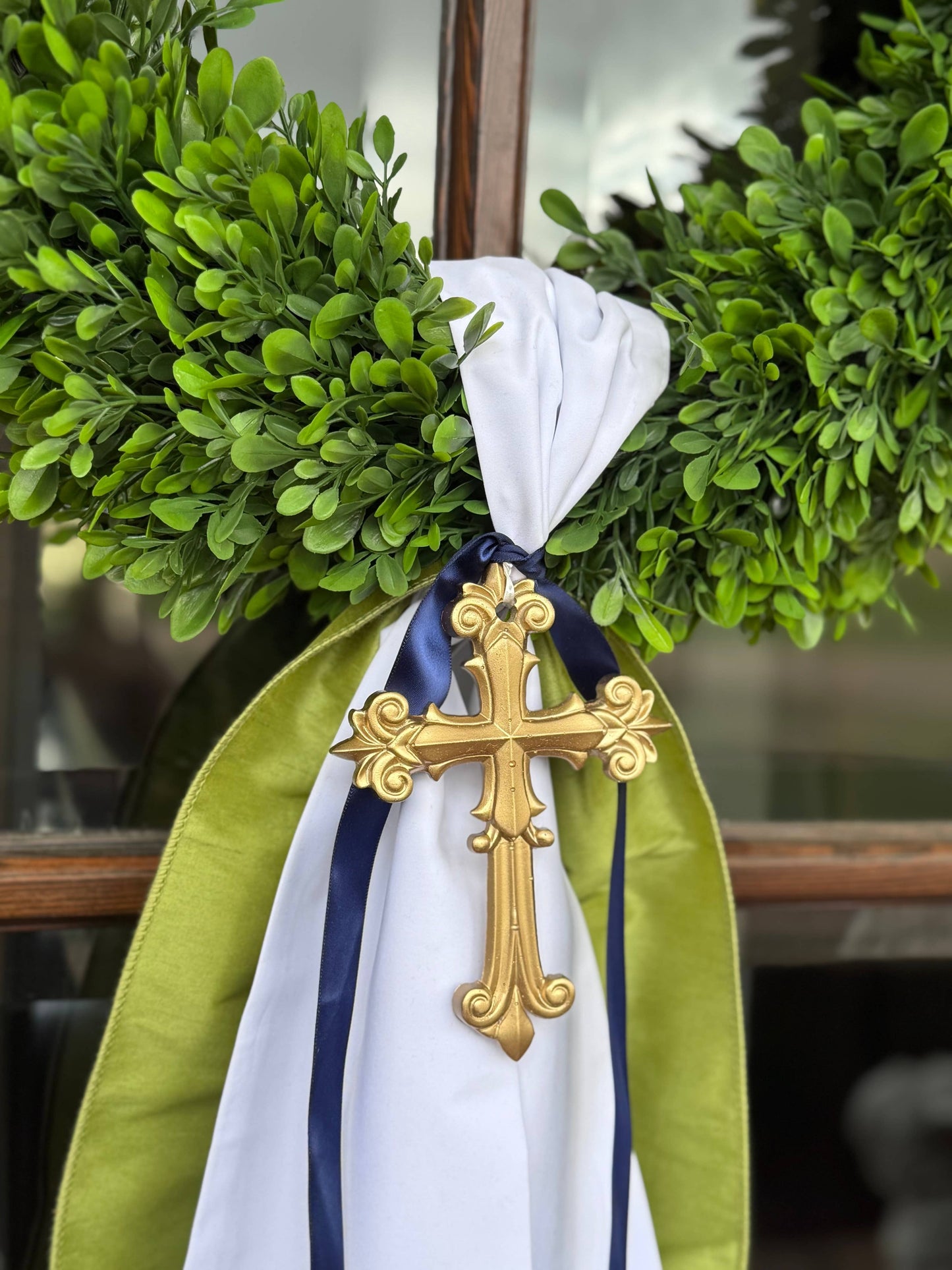 Wreath Ornament | Cross