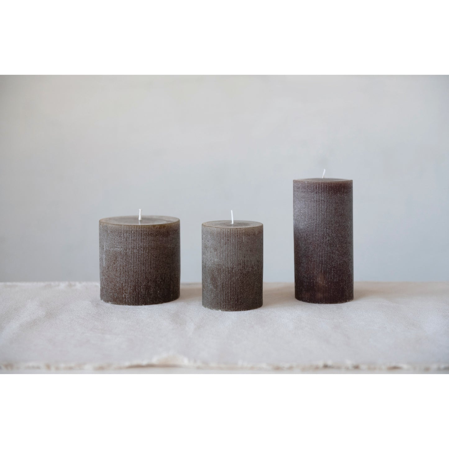 Round Pleated Candle | 4"