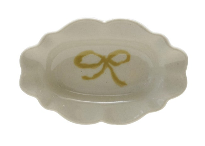 Stoneware Scalloped Dish w/ Bow
