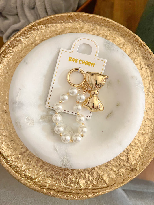 Pearl & Bow Keychain