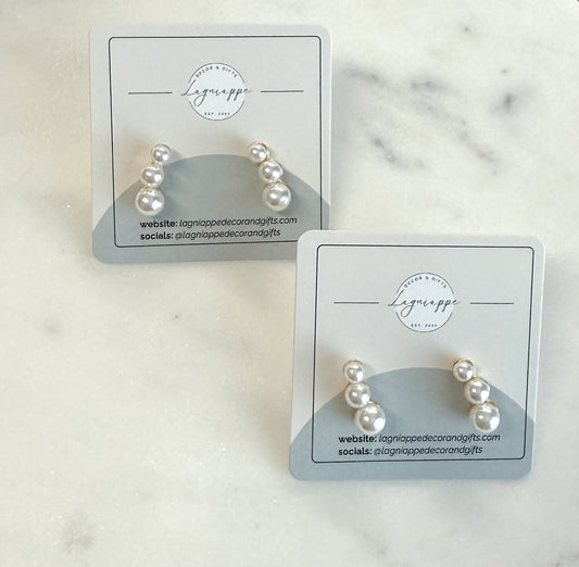 Gradual Pearl Drop Earrings