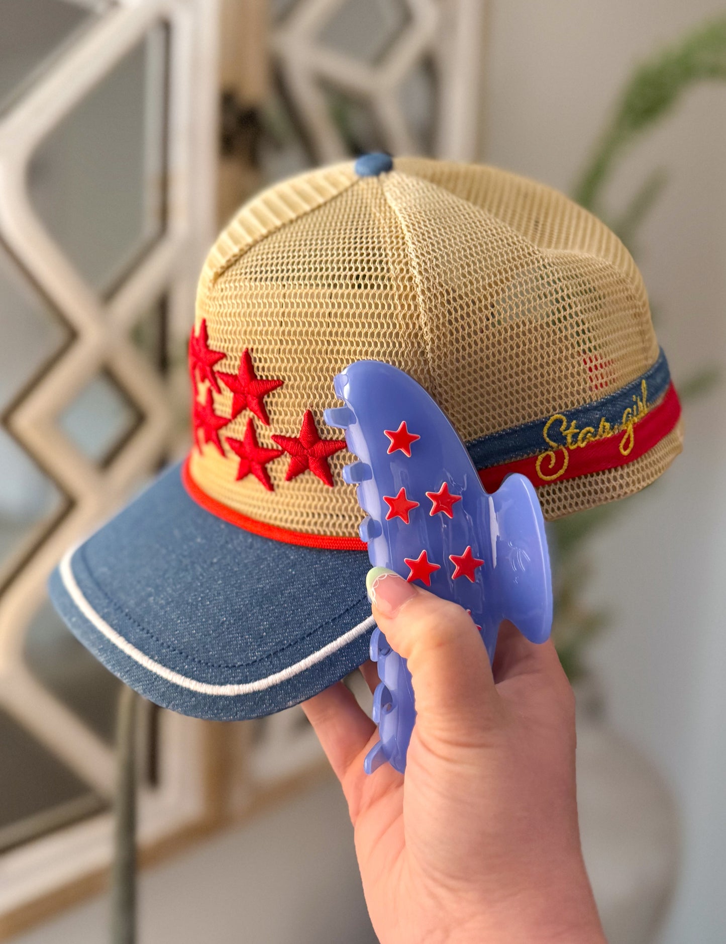 Kaxi Star Girl Mesh Trucker Hat