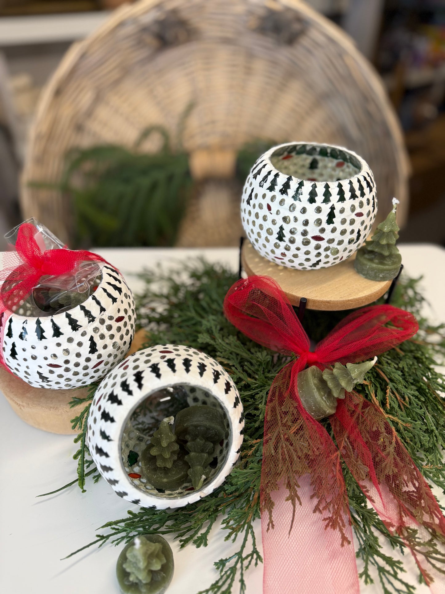 Mosaic Christmas Tree Glass Votive Set