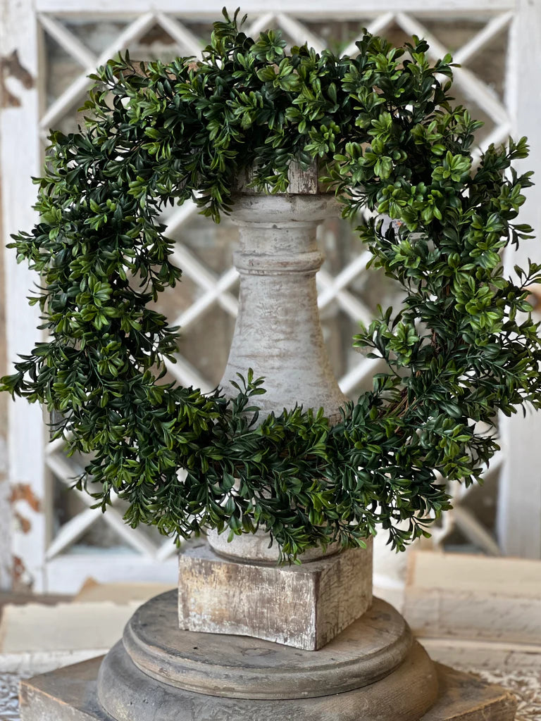 Gailee Boxwood Wreath | 18"