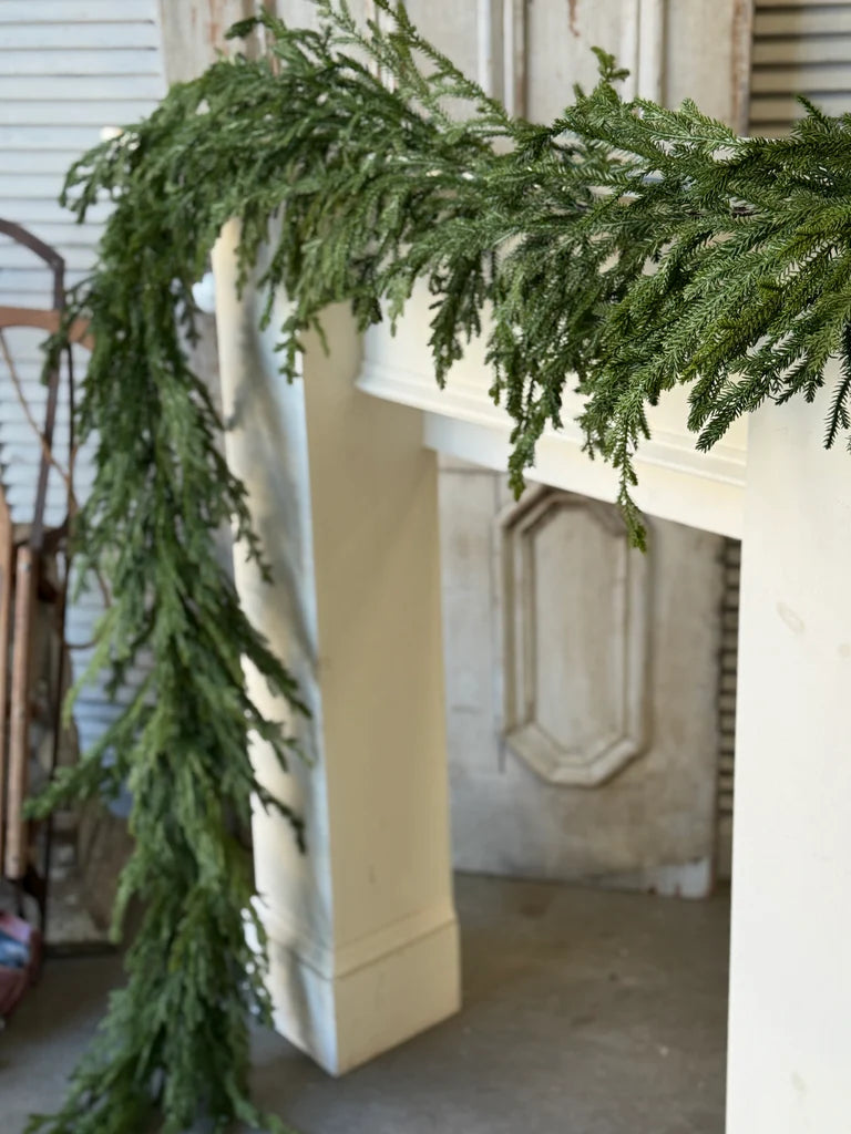 Greenwood Valley Garland | 9'