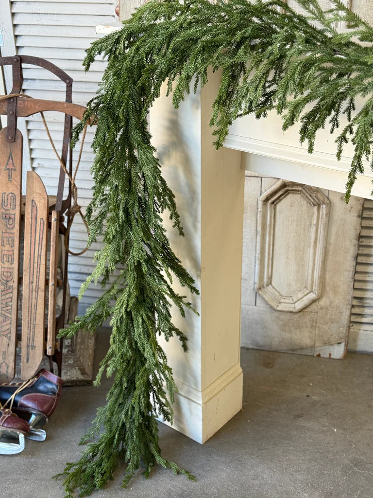 Greenwood Valley Garland | 9'