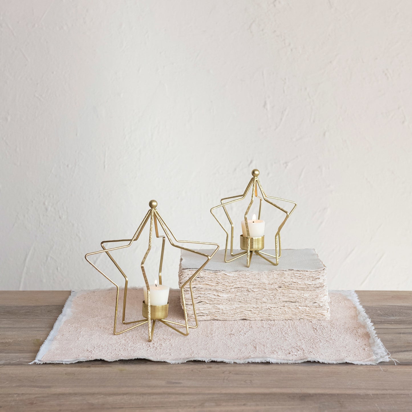 Metal Star-Shaped Tealight Holder | Gold